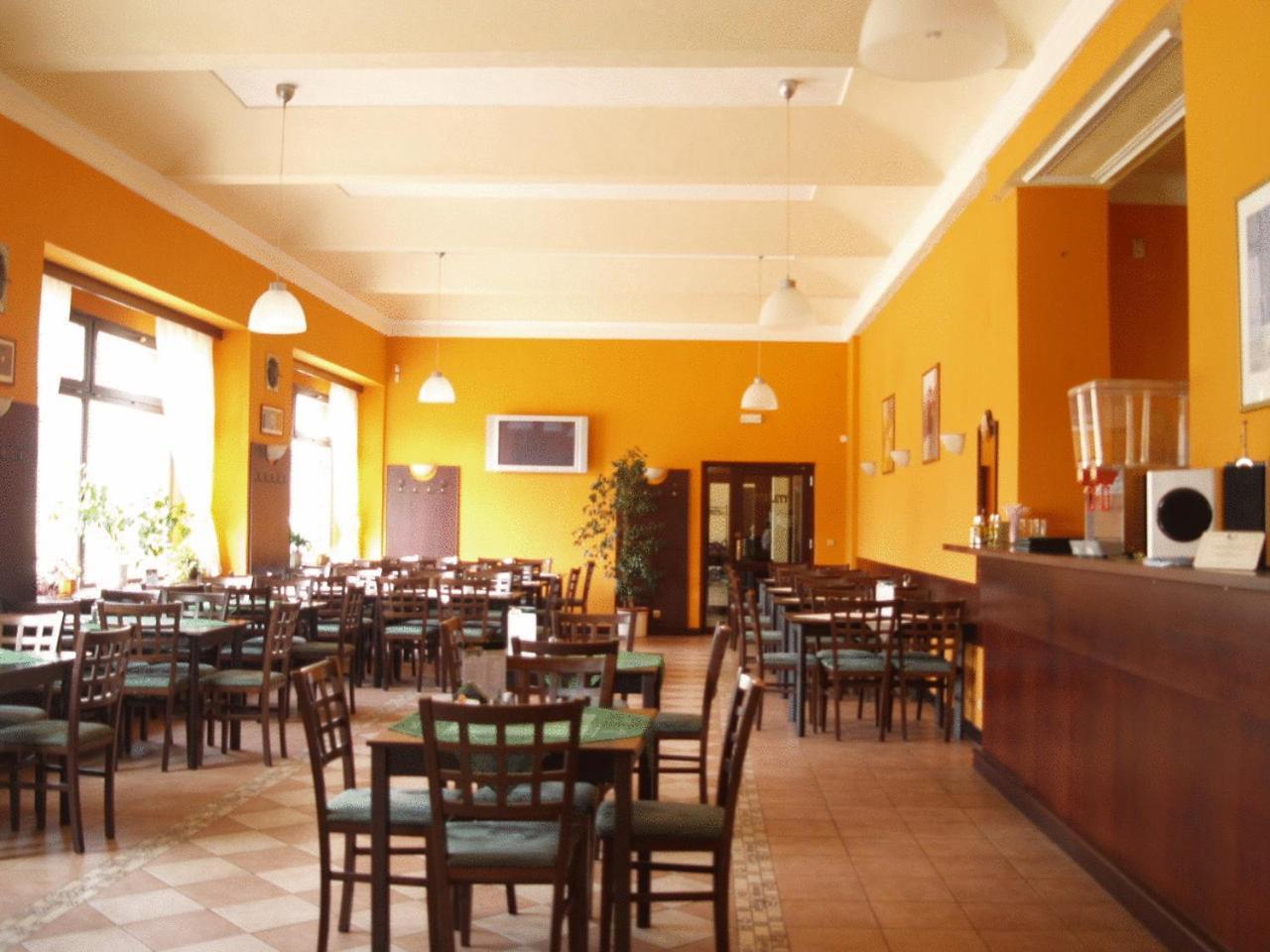 Parkhotel Terezin Ngoại thất bức ảnh